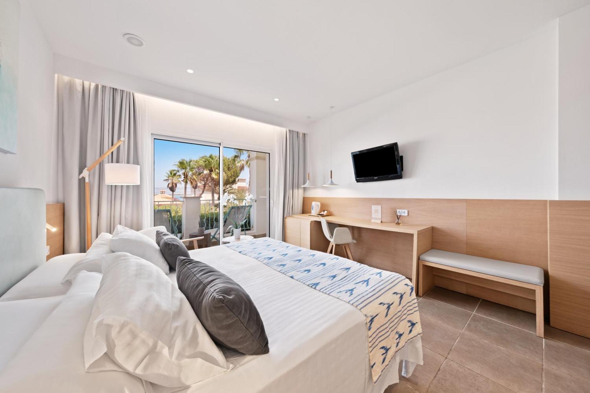 Chiquita - Adults Only - Over 12 Hotel 4*