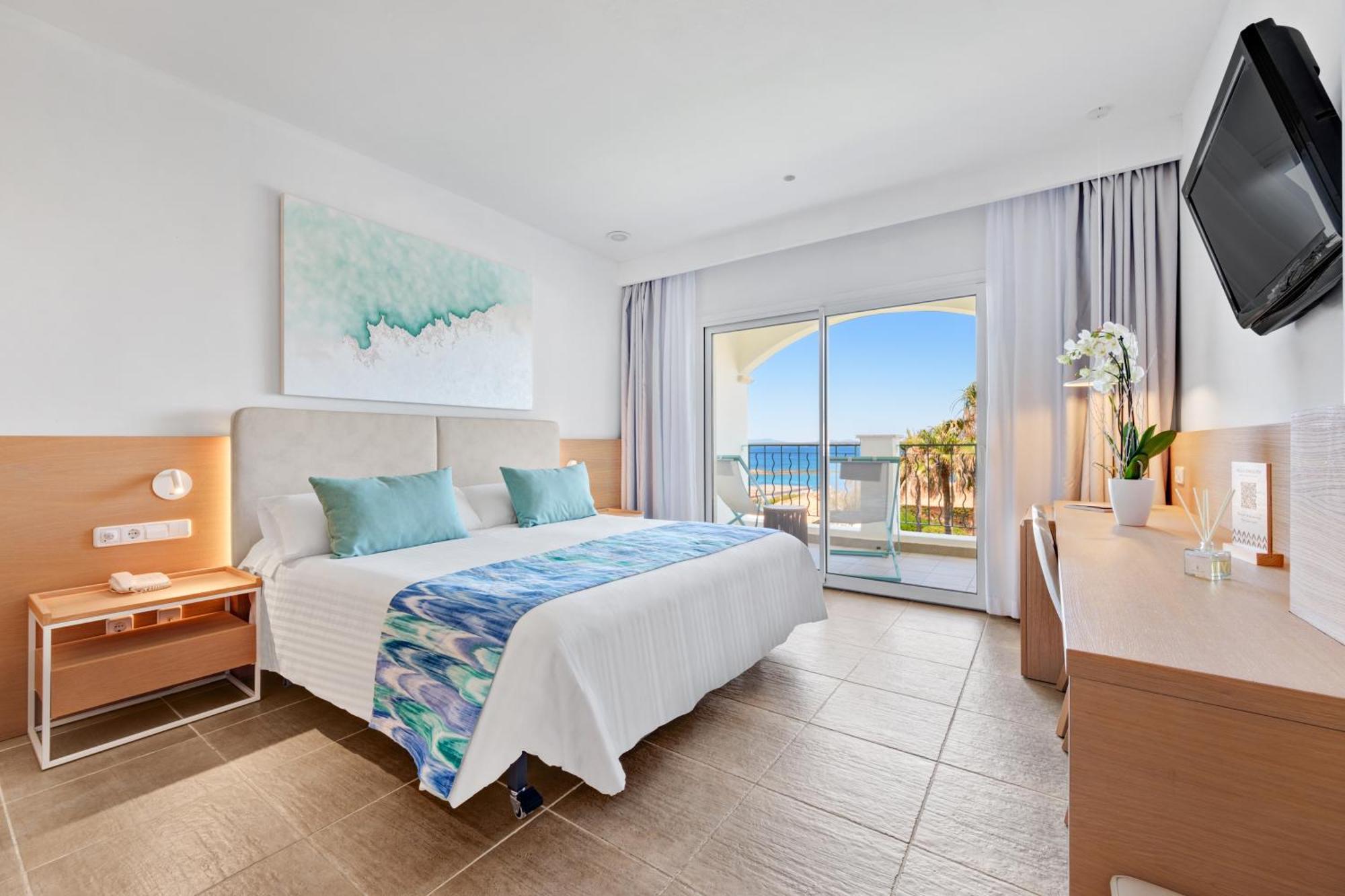 Chiquita - Adults Only - Over 12 Hotel